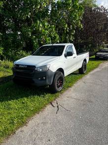 Isuzu D-Max 4X4 in Batang Kali, SGR