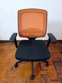 Ergonomic Medium-Back Mesh Office Chair