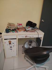 meja ikea preloved