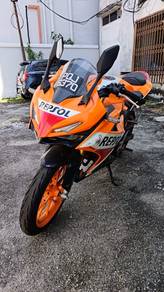 Honda CBR150R