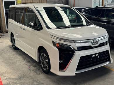 Toyota Voxy ZS KIRAMEKI III in Johor Bahru, JHR