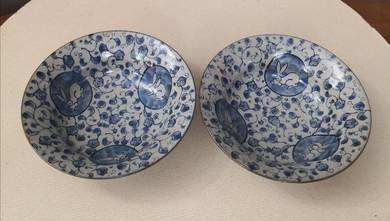 Signed blue white hand painted bowl 2