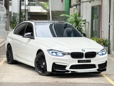 BMW 320i 20i M SPORTS (CKD) in Desa Petaling, KUL