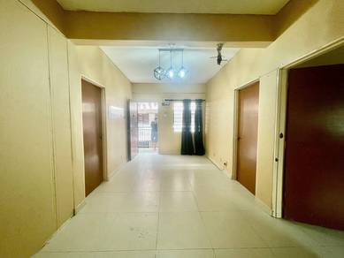 Apartment For Sale in Seri Perindu Apartment