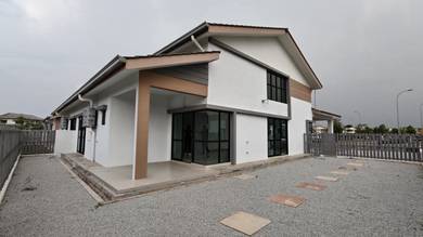Semi-Detached House For Sale in Bertam,PNG
