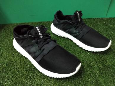 ITEM BUNDLE_Kasut Sukan Sport Shoes TUBULAR 40