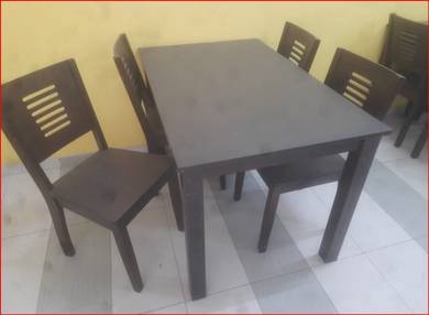 Wooden Table and Chairs for Restaurant