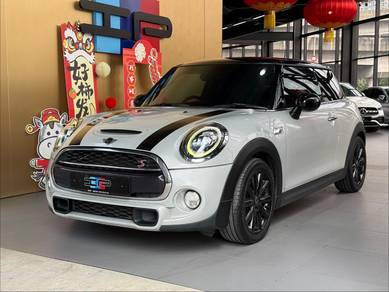 Mini John Cooper Works JCW HATCH in Salak Selatan, KUL