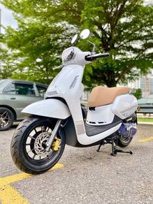 Benelli Panarea 125
