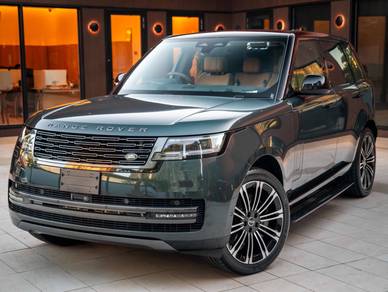 Land Rover Range Rover SWB AUTOBIOGRAPHY P530 in City Centre, KUL