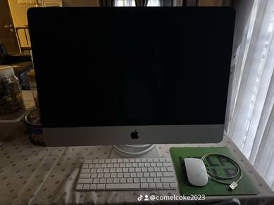 Apple iMAC Desktop Computer