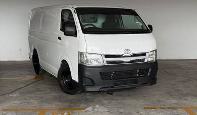 Toyota Hiace in Kajang, SGR