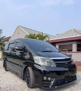 Toyota Alphard in Shah Alam, SGR
