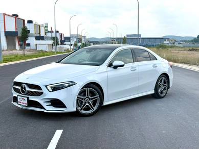 Mercedes Benz A180 180 SEDAN in Damansara Jaya, SGR