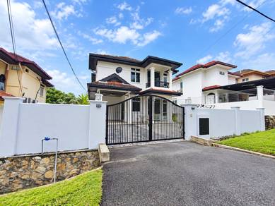Bungalow House For Sale in Bukit Beruntung,SGR