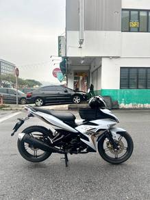 Yamaha Y15ZR