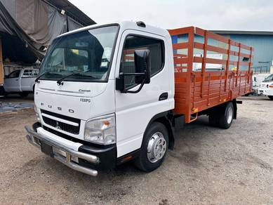 Mitsubishi Fuso FE83PE 2017 14ft Kargo Am 5000KG