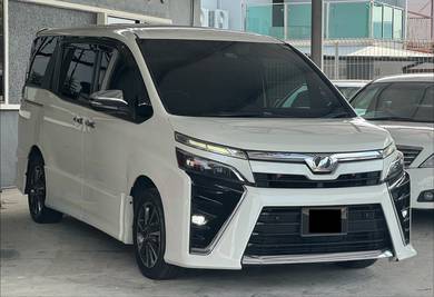 Toyota Voxy ZS KIRAMEKI II in Johor Bahru, JHR