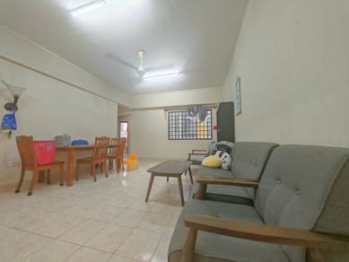 Apartment For Rent in Bayu Puteri 3