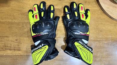 motorcycle gloves