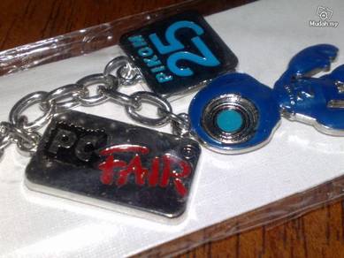 Key chain Pikom keychain
