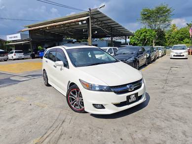 Honda Stream i-VTEC RSZ in Batu Pahat, JHR
