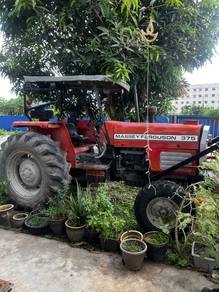 Massey Ferguson MF375 Tractor