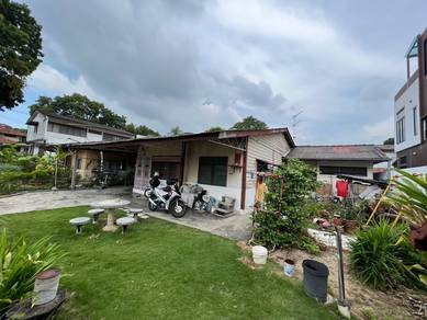 Bungalow House For Sale in Gelugor,PNG