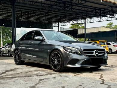 Mercedes Benz C200 200 AVANTGARDE (CKD) in Johor Bahru, JHR
