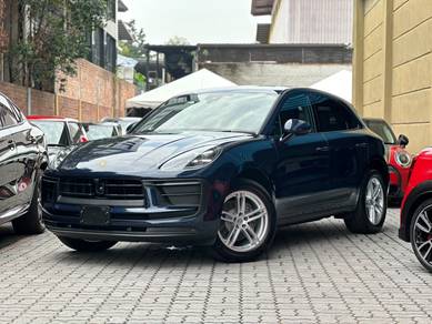 Porsche Macan in Kota Damansara, SGR