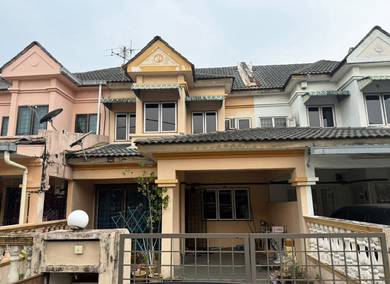 1.5-storey Terraced House For Sale in Puchong,SGR