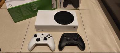 Xbox Series S 512 Gb (Fullset box) + 2 controllers