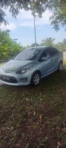 Mazda 2 R in Telok Panglima Garang, SGR