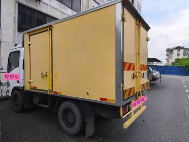 ISUZU NLR55UEE Year 2015