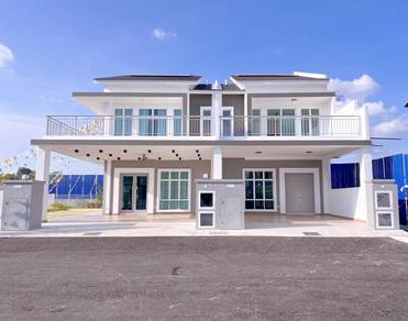 2-storey Terraced House in Cheng,MLK