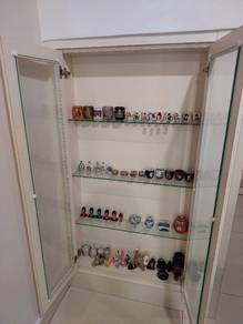 figurines