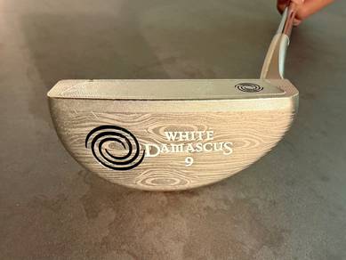 Odyssey White Damuscus #9 Golf Putter (34 inches)