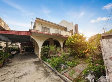Semi-Detached House For Sale in Ipoh,PRK