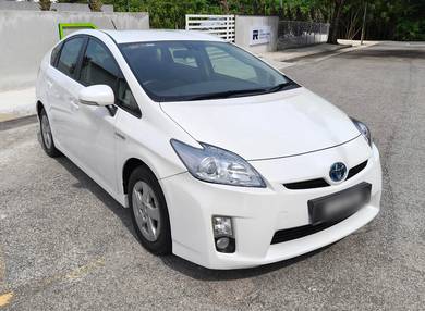 Toyota Prius (HYBRID) in Puchong, KUL