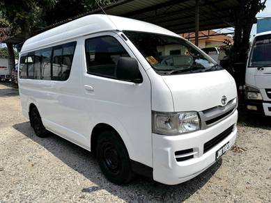 Toyota Hiace in Muar, JHR