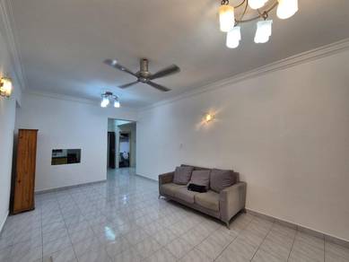 Apartment For Sale in Halaman Kristal