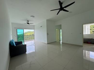 Condominium For Sale in Orchard Ville