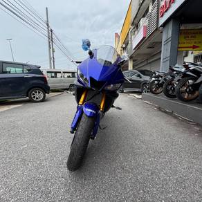 Yamaha R25