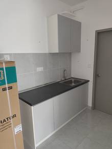 Kitchen Cabinet Set with Sink