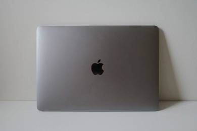 MacBook Pro 13-inch (2017) Used - Good