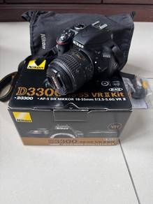 FOR SALE: Nikon D3300 18-55 VR II Kit with box
