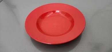 Red Round Plastic Plate
