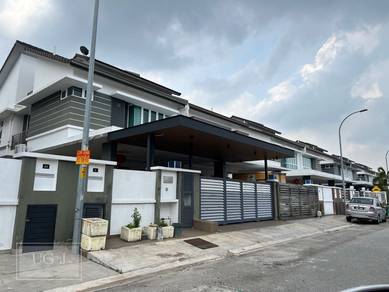 Semi-Detached House For Sale in Klang,SGR