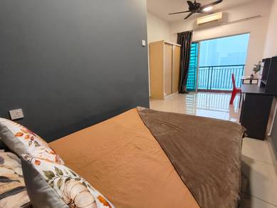 Room in OUG, KUL