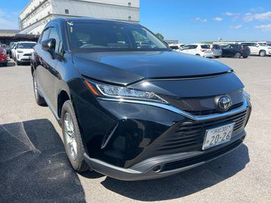 Toyota Harrier S in Kuching, SWK